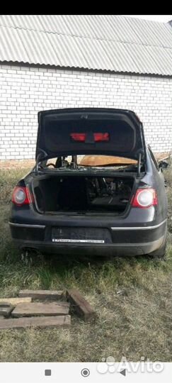 Volkswagen Passat B6 торпедо