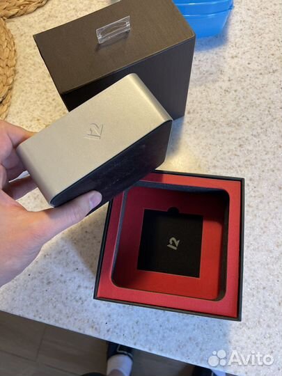 Twelve south BassJump 2