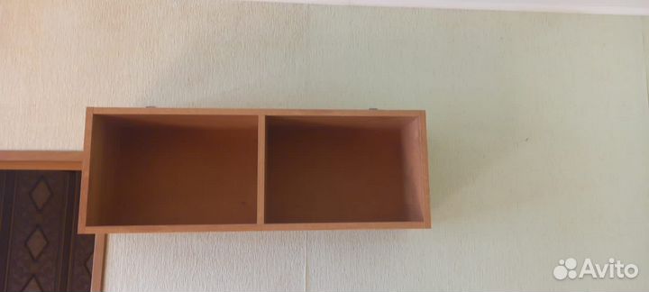 Полка книжная