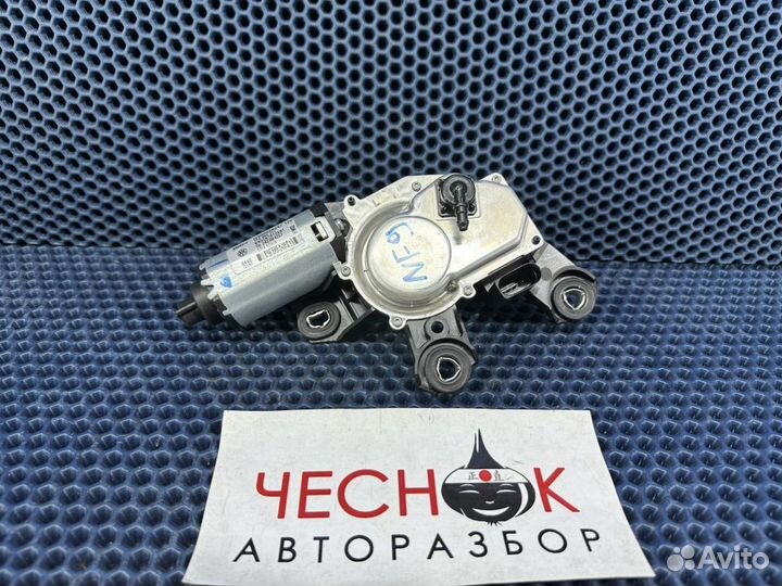 Мотор стеклоочистителя задний VW Touareg NF/Туарег