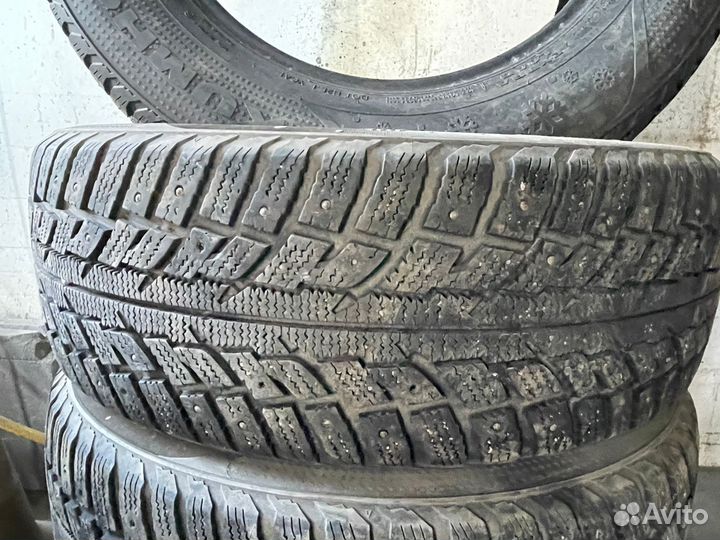 Kumho I'Zen KW32 225/65 R17