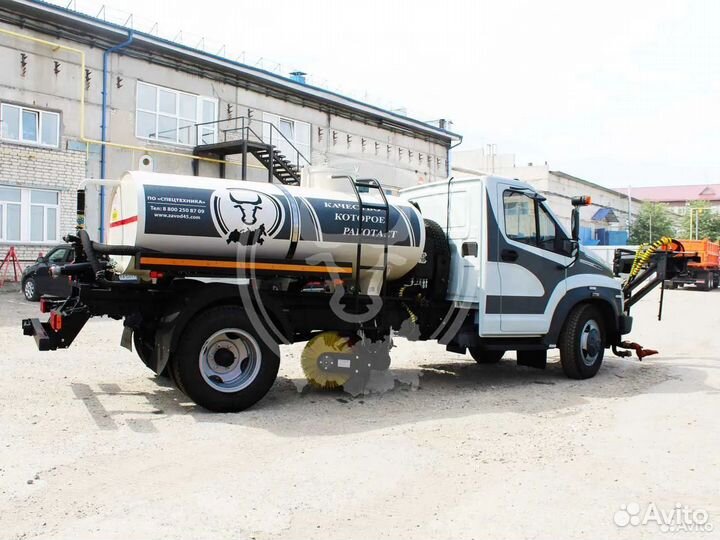 Поливомоечная машина газ next