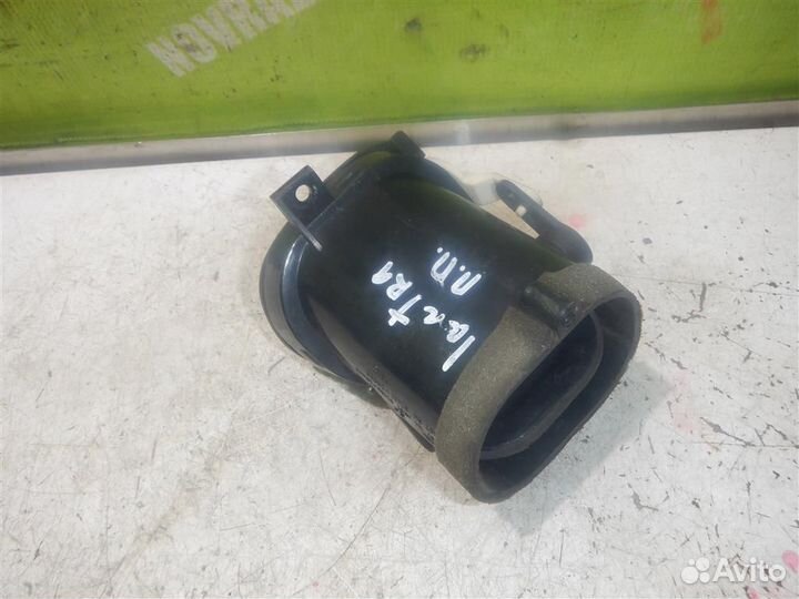 Дефлектор воздушный Хендай Лантра 96-00