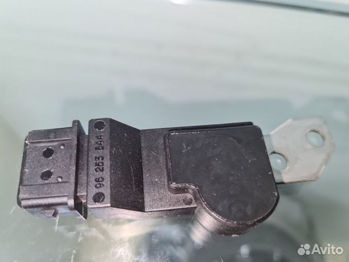 Датчик распредвала Lacetti Cruze Nexia 1.6 Aveo