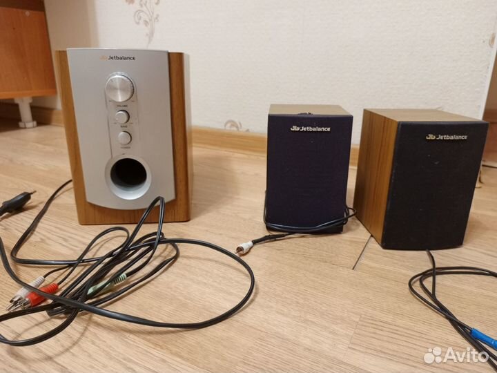 Музыкальные колонки