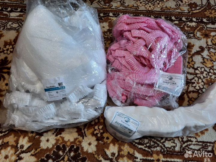 Шапочка-шарлотка одноразовые 100шт и воротнички