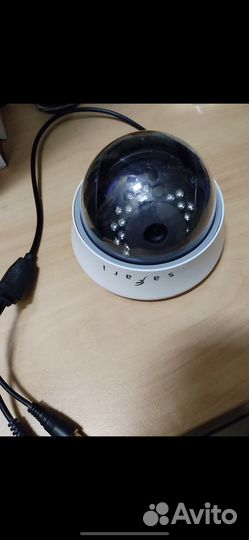 Камера видеонаблюдения купольная