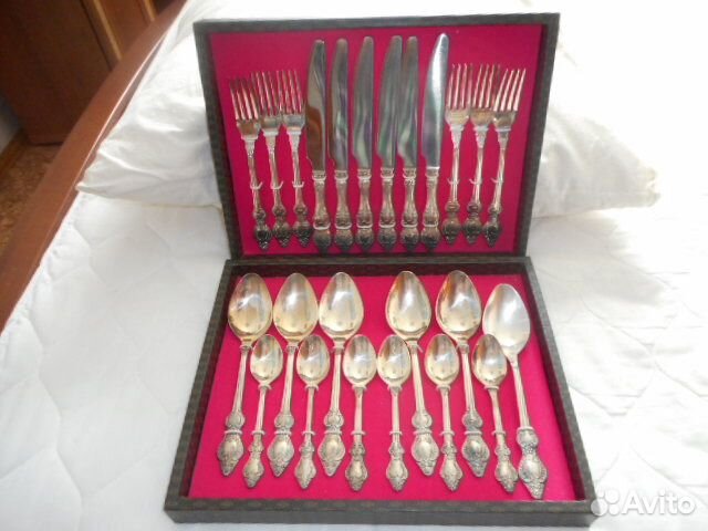 Продаю наборы ложек