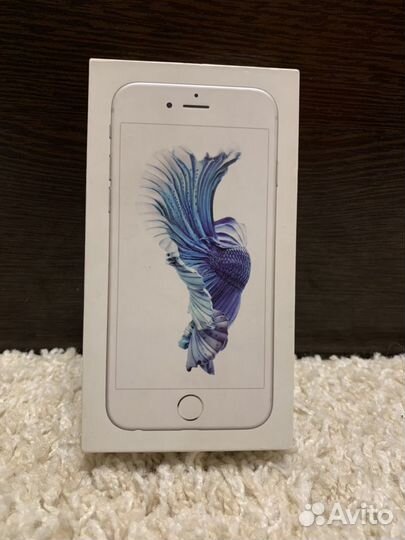 Коробка от iPhone