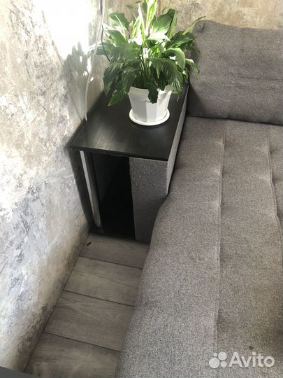 Угловой диван бу