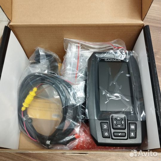 Эхолот Garmin striker vivid 4cv+transducer