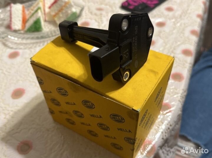 Датчик уровня масла двигателя Hyundai Santa Fe