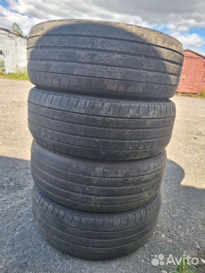 Pirelli Cinturato P7 205/50 R17