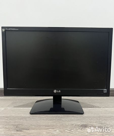 Монитор LG flatron E 2041