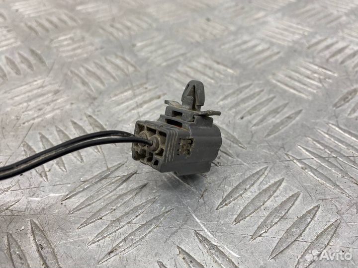 Б/У датчик температуры воздуха Mazda Demio 2 DY3W