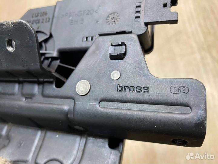 Замок Багажника Range Rover L322