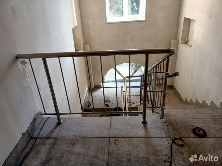Перила,ограждения,поручни