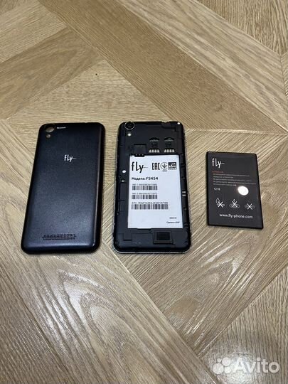 Fly FS454 Nimbus 8, 4 ГБ