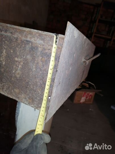 Ящик металлический