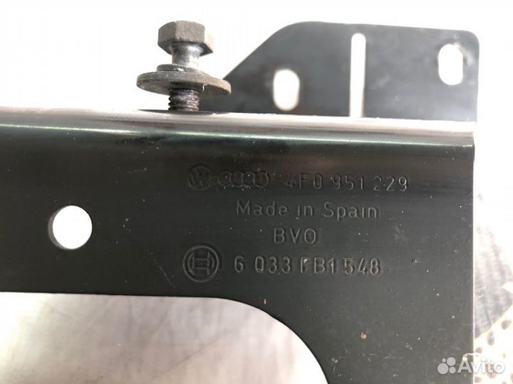 Звуковой сигнал Audi A6 BKH 2008