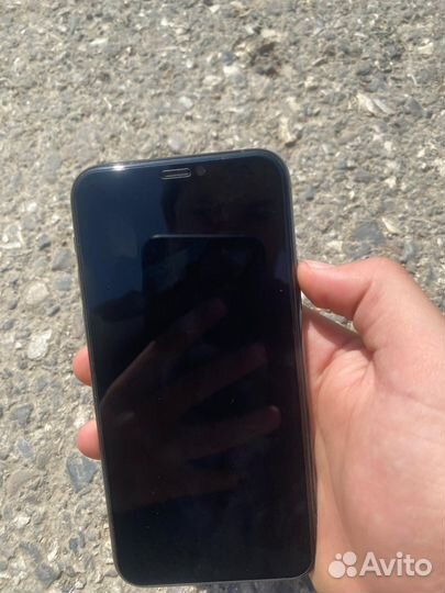 Чехол на iPhone 11