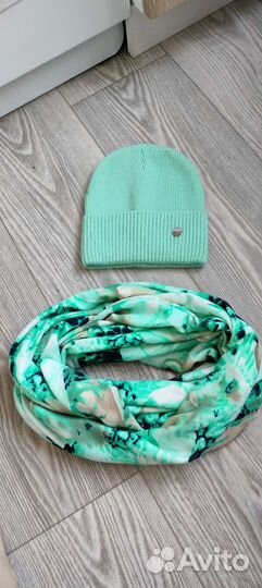 Комплект шапка и снуд женский
