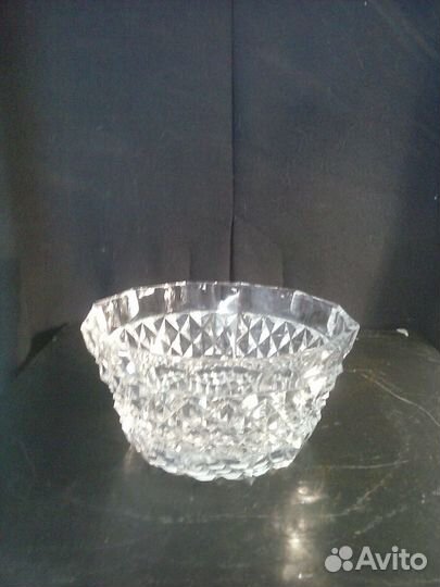 Набор хрустальных ваз