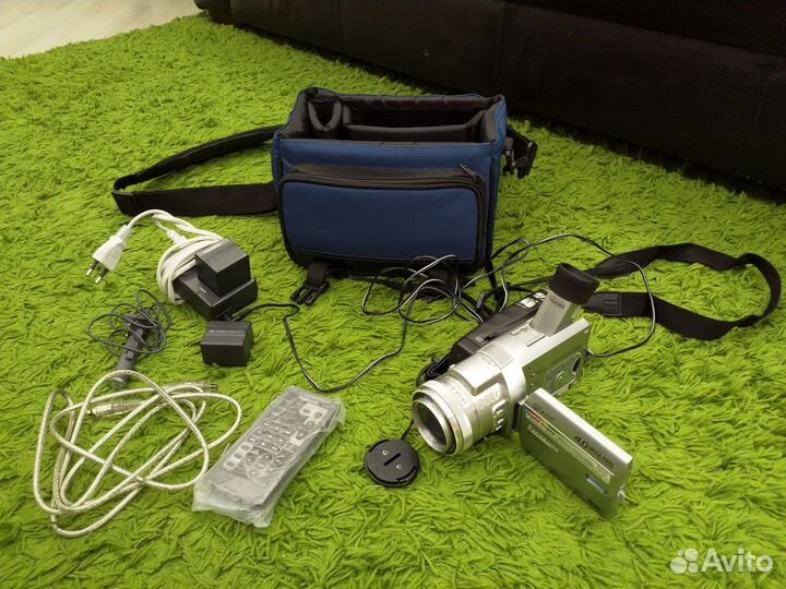 Видеокамера Panasonic NV-GS400