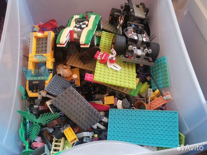 Lego конструктор и машинки