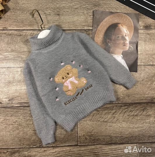 Свитер для девочки