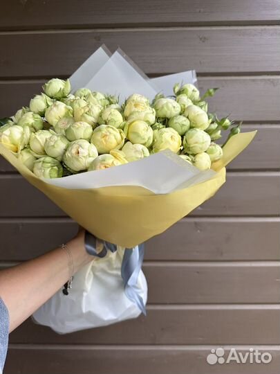 Букет из пиионовидных роз 19 шт