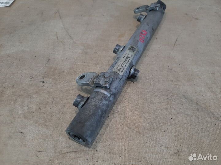 Рампа топливная правая Mercedes E350 W212 642.850D