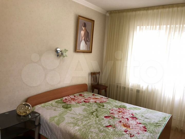 2-к. квартира, 55 м², 3/9 эт.