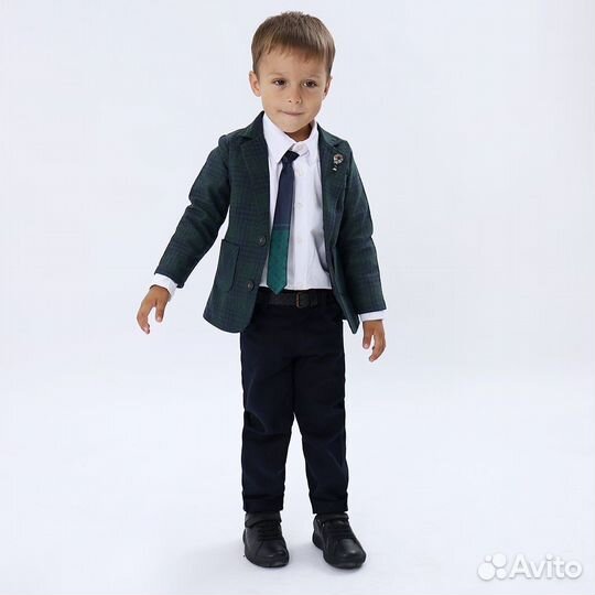 Брючный костюм нарядный детский
