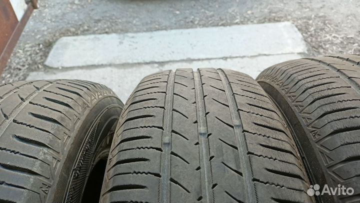 Toyo NanoEnergy 3 185/70 R14