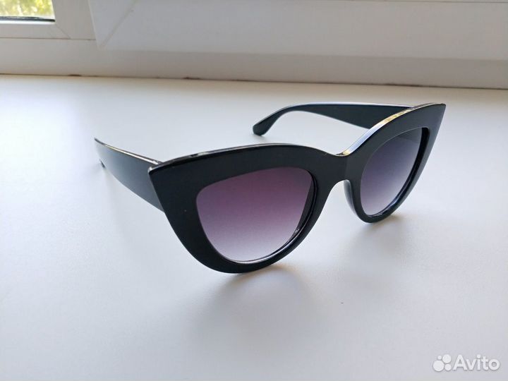 Новые очки солнцезащитные в ассортименте
