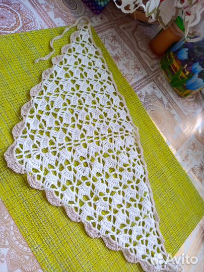 Ажурная косынка вязаная