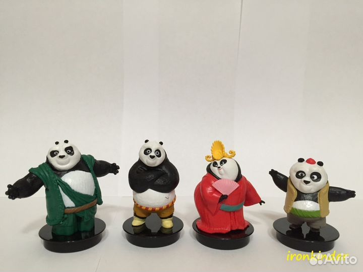 Игрушки на пробках из к/т. Три Богатыря Ход Конем