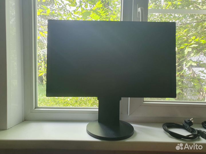 Монитор 24 дюйма, 1920x1080, ips