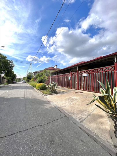 Дом 95 м² на участке 6 сот.