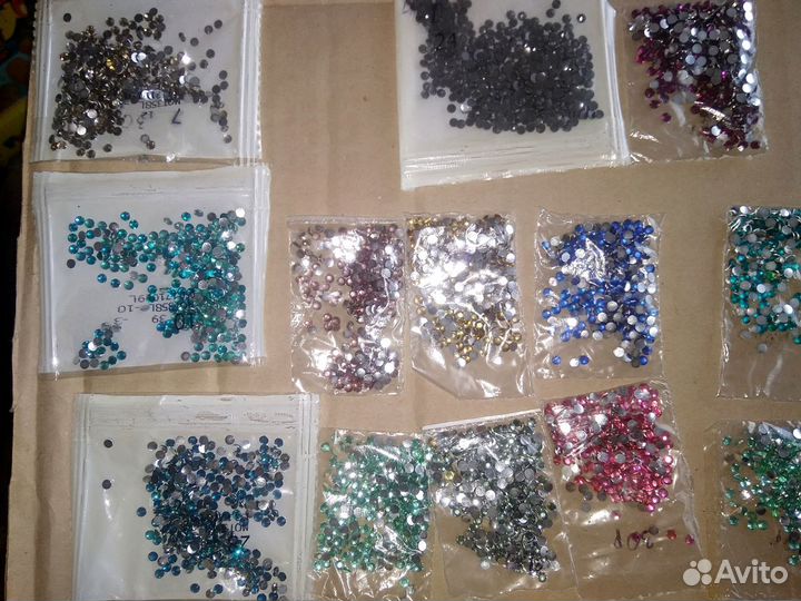 Красивые стразы