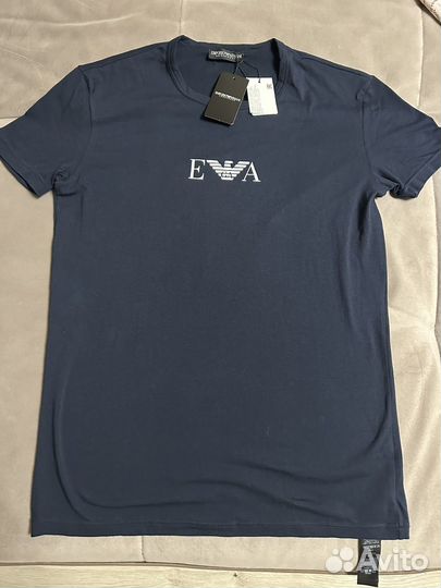 Футболка armani