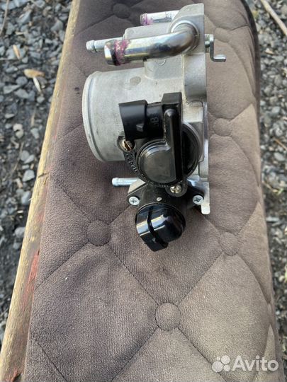 Дросельная заслонка ваз 2113-15