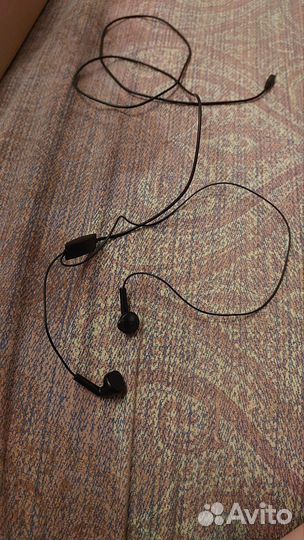 Наушники Samsung