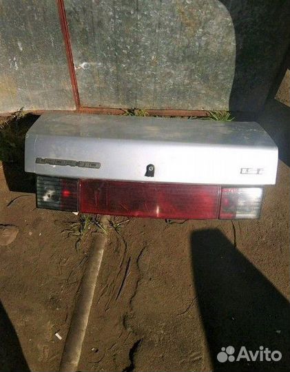 Крышка багажника Ваз 2110