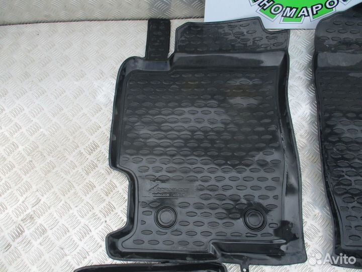 Комплект ковриков салона FAW Besturn B50 2012г