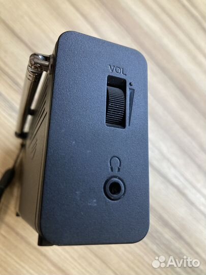 Радиоприемник sony