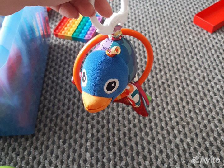 Развивающая игрушка