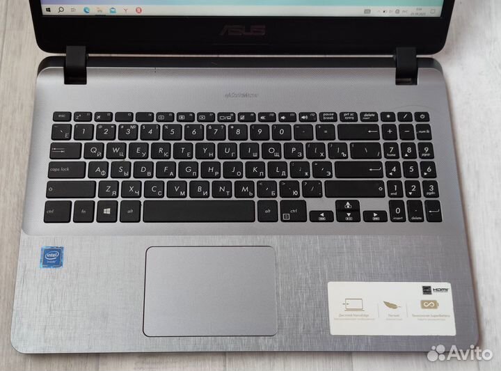 Asus как новый\4 ядра\FHD\SSD 256\OZU 8\Акб 4 часа