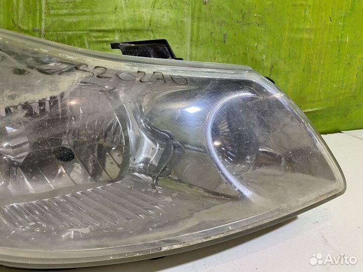 Фара правая Suzuki SX4 10016684 3512079J00